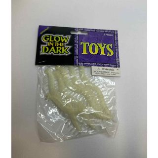 glow-in-the-dark-bug-toys